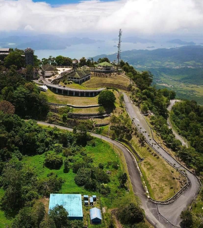 gunung raya trip – private return transfer gunung raya trip – private return transfer