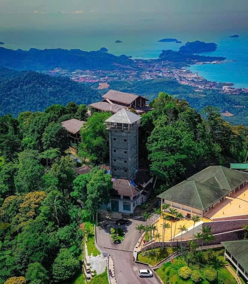gunung raya trip – private return transfer gunung raya trip – private return transfer