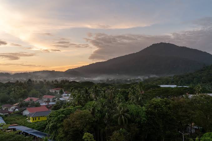 gunung raya trip – private return transfer gunung raya trip – private return transfer